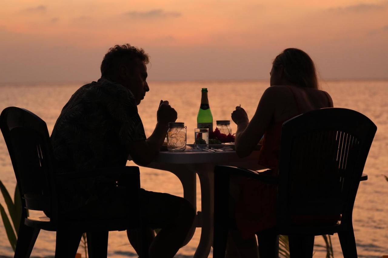 Thoddoo Sun Sky Inn, Maldives Exterior foto